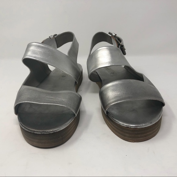 Marséll Silver Platform Buckle Sandals - Picture 5 of 8